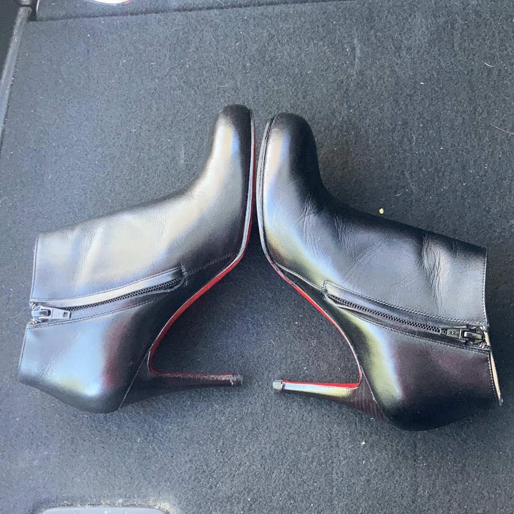 Louboutin booties - Picture 4 of 8